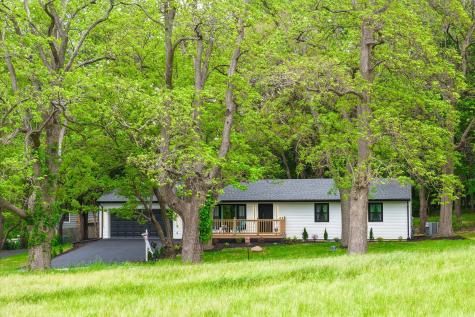 35W302 Pinelands Road St. Charles IL 60174