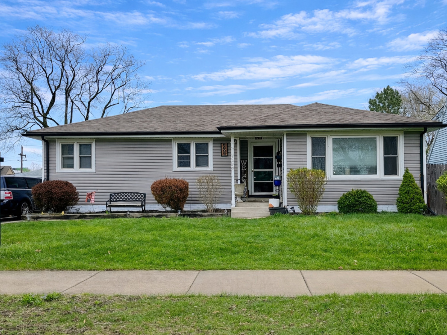 8009 Lavergne Avenue Burbank IL 60459