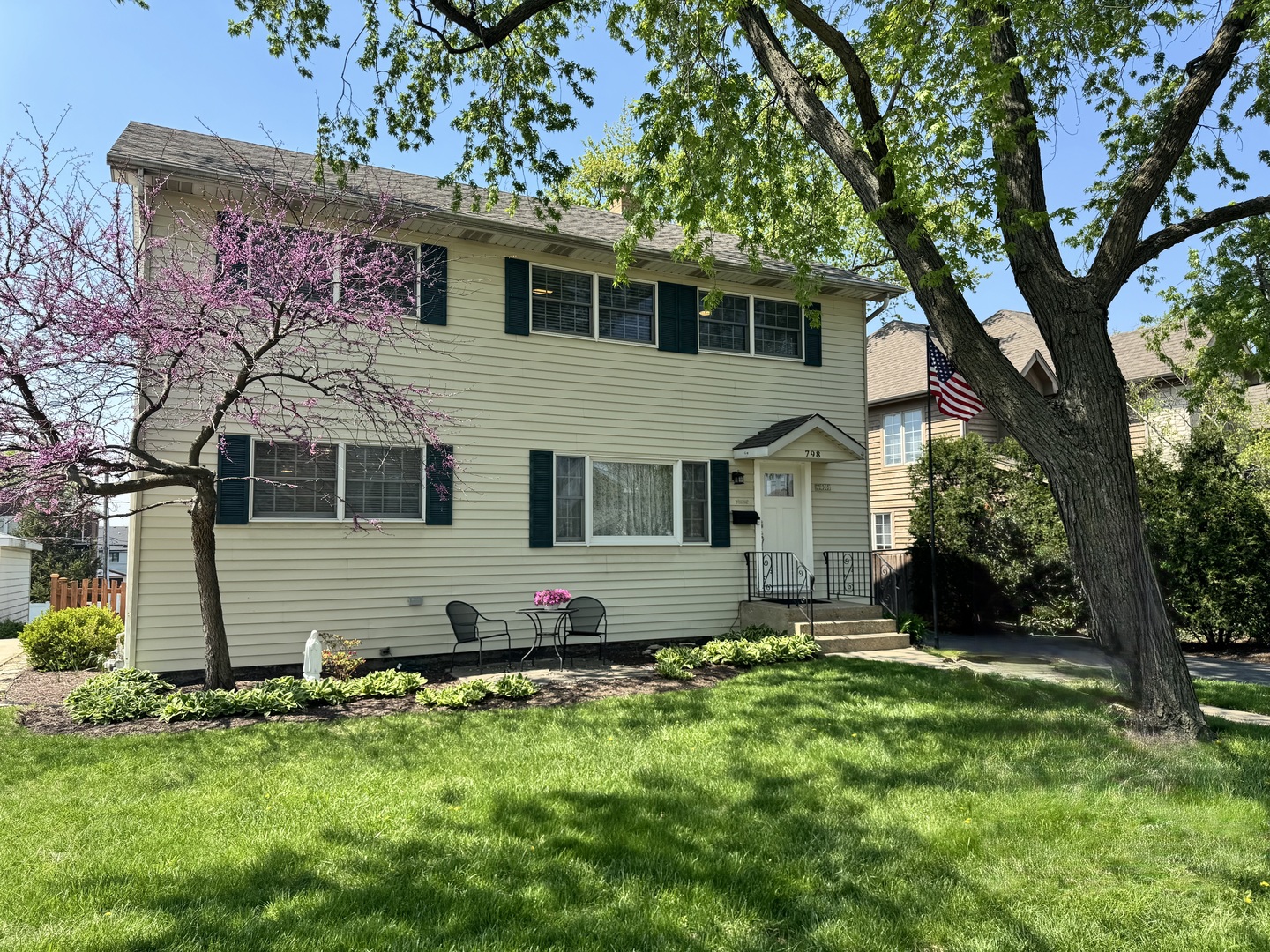 798 South Linden Avenue Elmhurst IL 60126