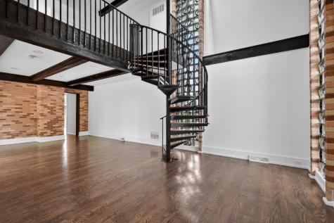 208 Pine Street Deerfield IL 60015