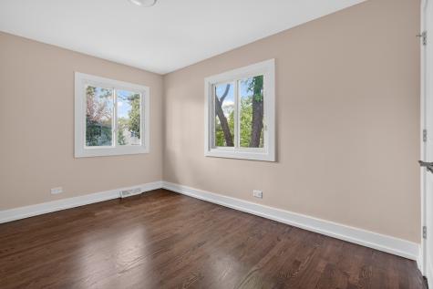 208 Pine Street Deerfield IL 60015