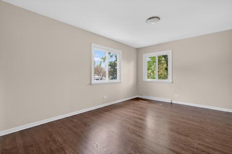 208 Pine Street Deerfield IL 60015