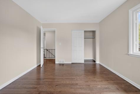 208 Pine Street Deerfield IL 60015