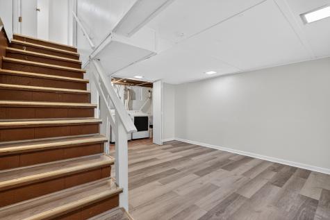 208 Pine Street Deerfield IL 60015