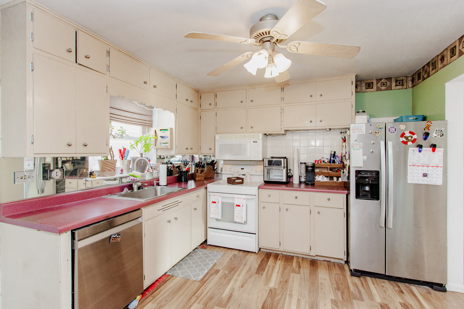 6115 North Kildare Avenue Chicago IL 60646