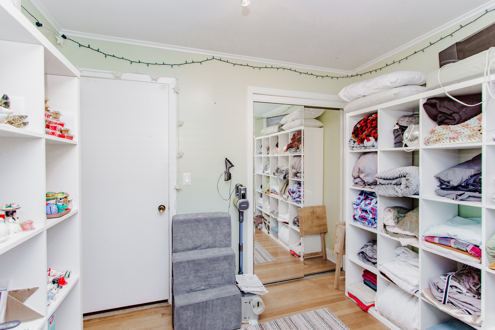 6115 North Kildare Avenue Chicago IL 60646