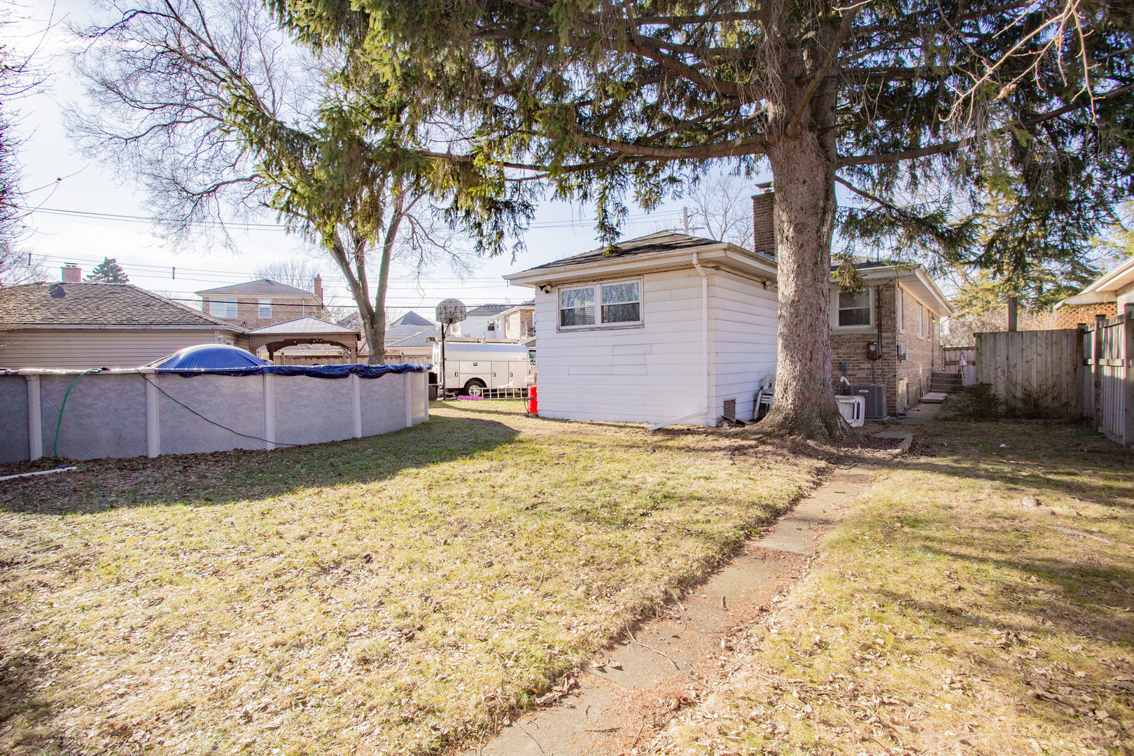 6115 North Kildare Avenue Chicago IL 60646