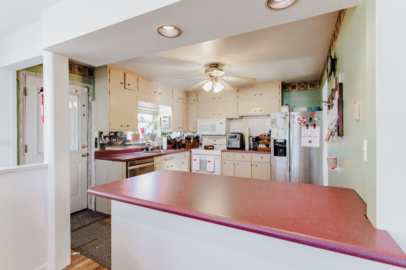 6115 North Kildare Avenue Chicago IL 60646