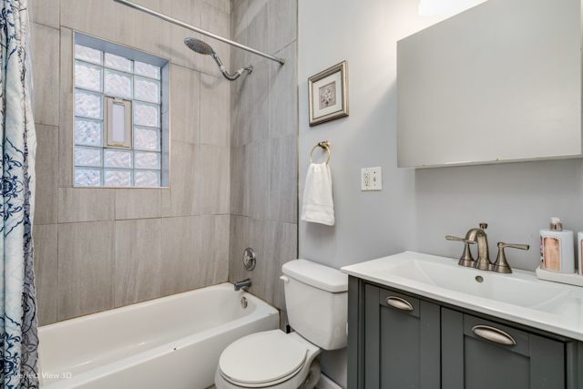 1502 East Marquette Road Chicago IL 60637