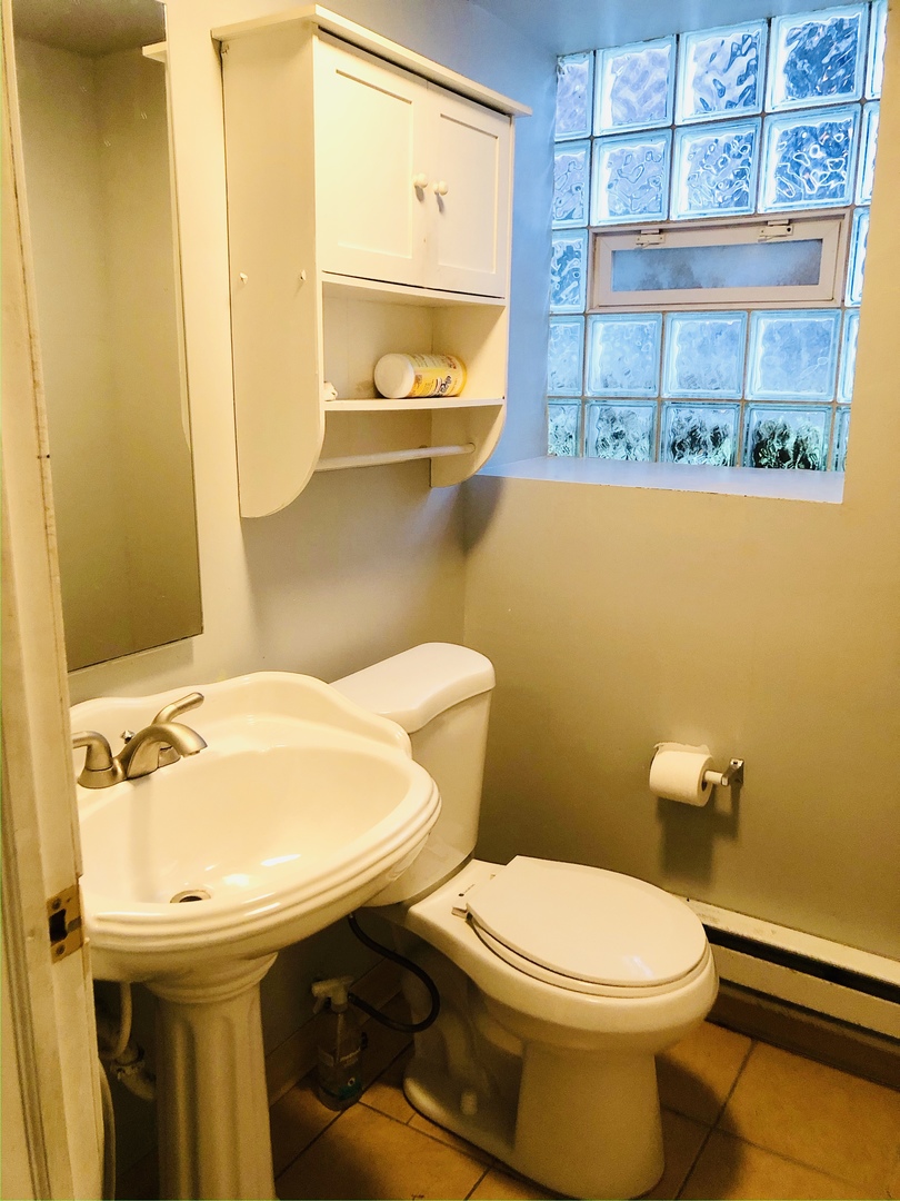 1502 East Marquette Road Chicago IL 60637