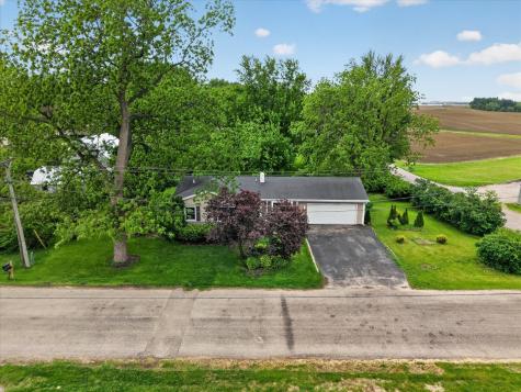 405 West Cherry Street Forreston IL 61030