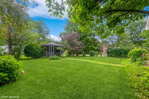 954 Black Walnut Drive Sugar Grove IL 60554