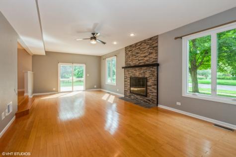 954 Black Walnut Drive Sugar Grove IL 60554