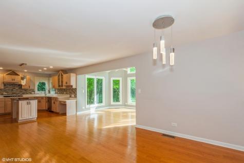 954 Black Walnut Drive Sugar Grove IL 60554