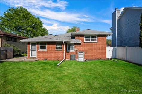 630 South Grant Avenue Villa Park IL 60181