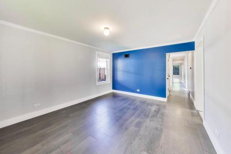 836 East Rockland Road Libertyville IL 60048