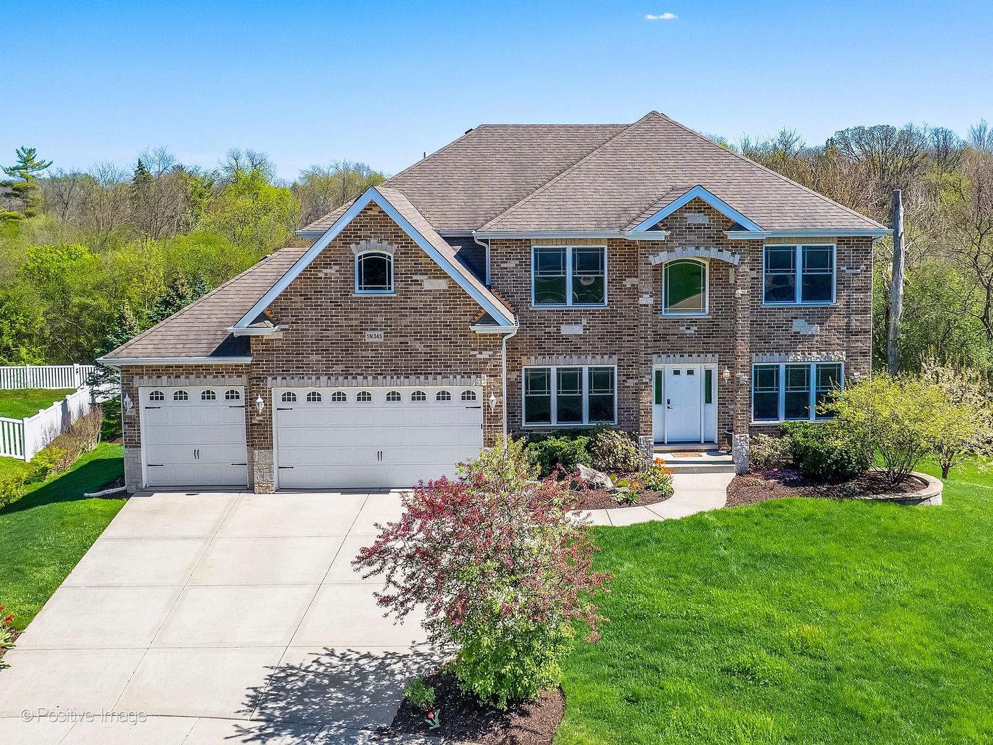 1N345 Blue Ridge Court Wheaton IL 60187