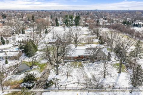 116 East Farnham Lane Wheaton IL 60189