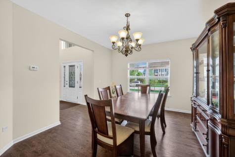 4231 Honey Locust Drive Naperville IL 60564