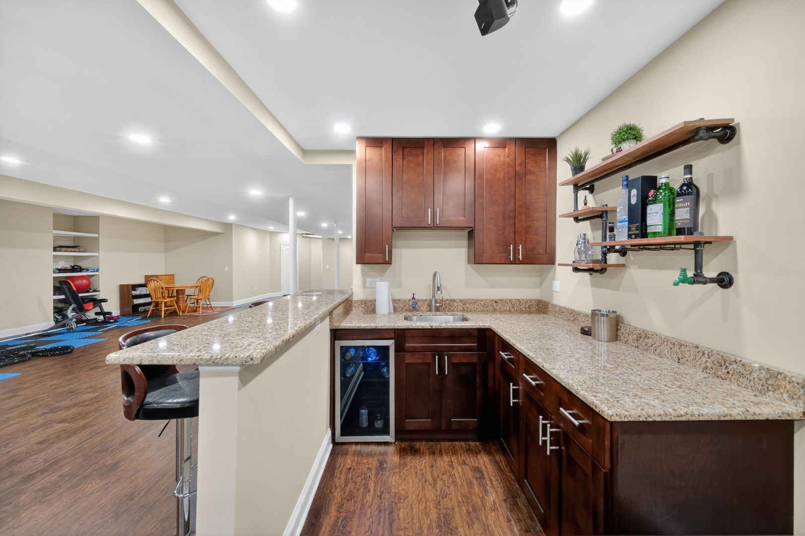 4231 Honey Locust Drive Naperville IL 60564