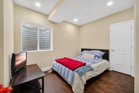 4231 Honey Locust Drive Naperville IL 60564