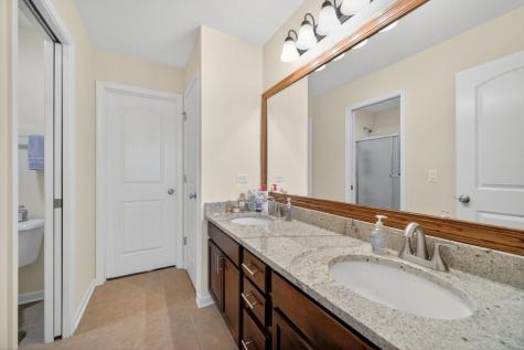4231 Honey Locust Drive Naperville IL 60564