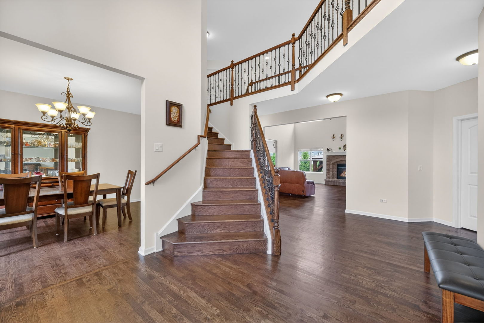 4231 Honey Locust Drive Naperville IL 60564