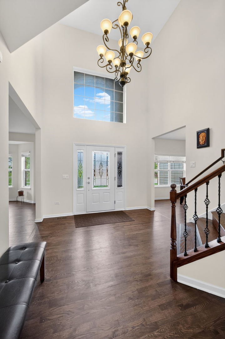 4231 Honey Locust Drive Naperville IL 60564