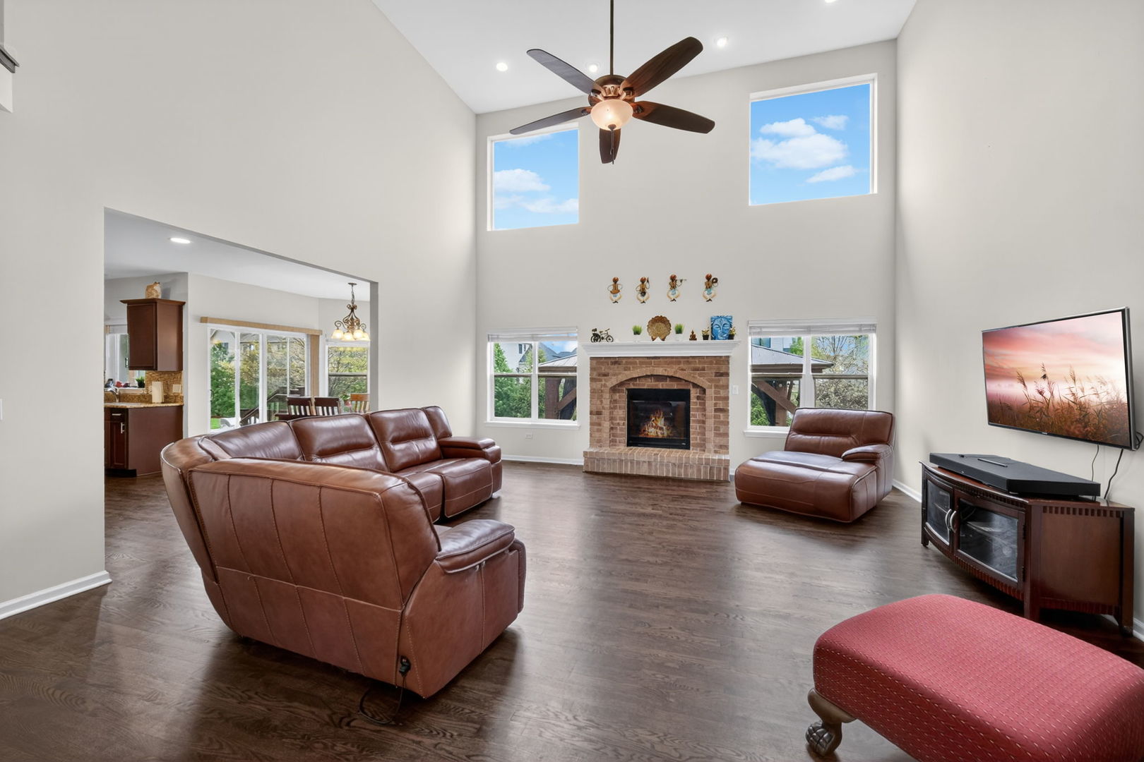 4231 Honey Locust Drive Naperville IL 60564