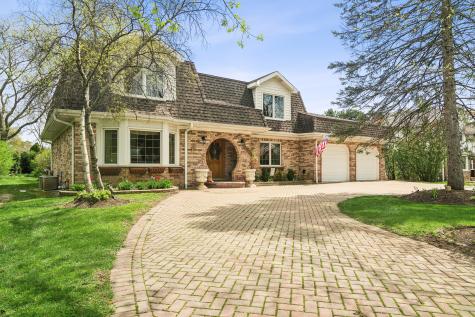 803 Waltz Court Prospect Heights IL 60070