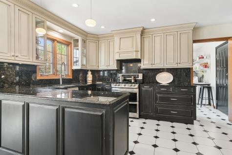 803 Waltz Court Prospect Heights IL 60070
