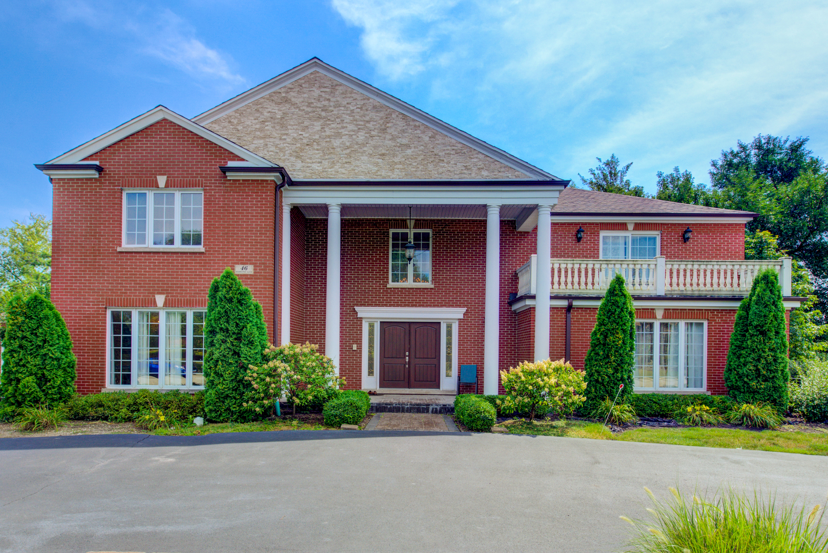 46 Hamilton Lane Oak Brook IL 60523