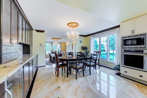 46 Hamilton Lane Oak Brook IL 60523
