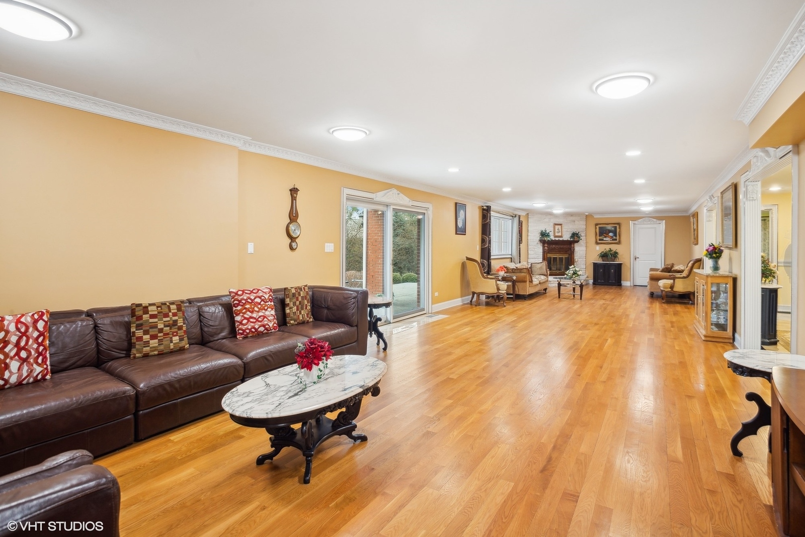46 Hamilton Lane Oak Brook IL 60523