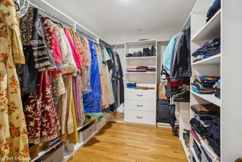 46 Hamilton Lane Oak Brook IL 60523