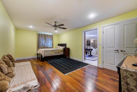 46 Hamilton Lane Oak Brook IL 60523