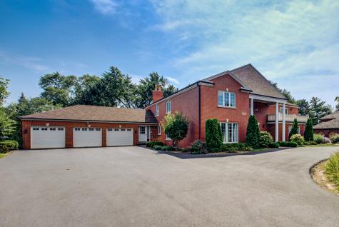 46 Hamilton Lane Oak Brook IL 60523