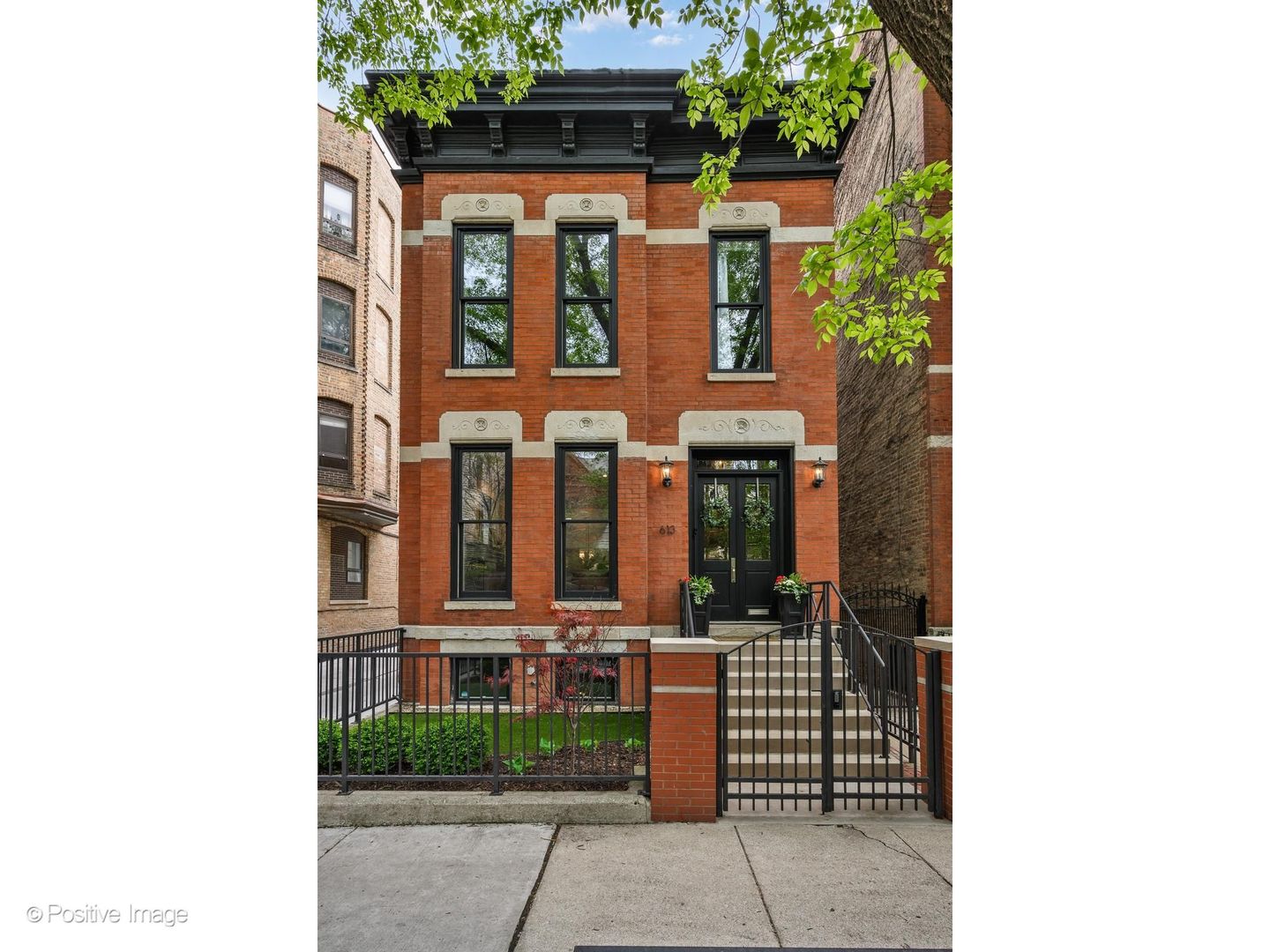 613 West Belden Avenue Chicago IL 60614