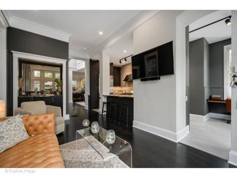 613 West Belden Avenue Chicago IL 60614