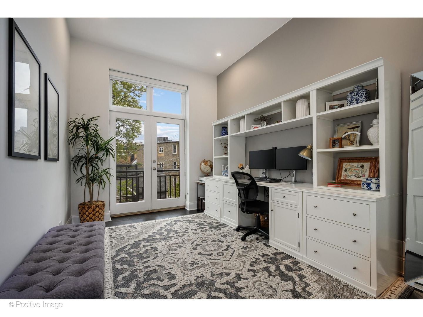 613 West Belden Avenue Chicago IL 60614