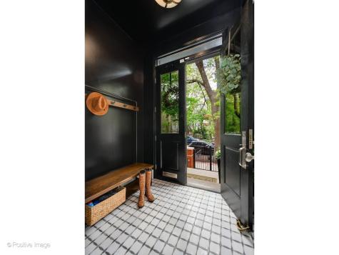 613 West Belden Avenue Chicago IL 60614
