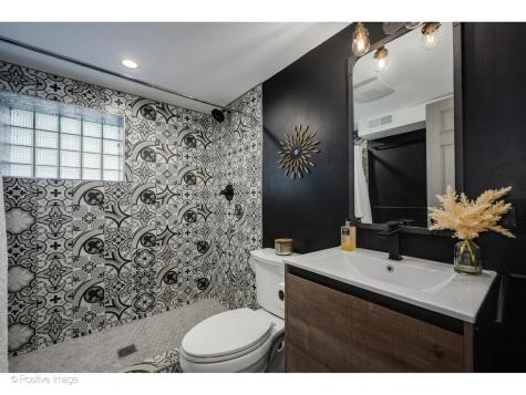 613 West Belden Avenue Chicago IL 60614
