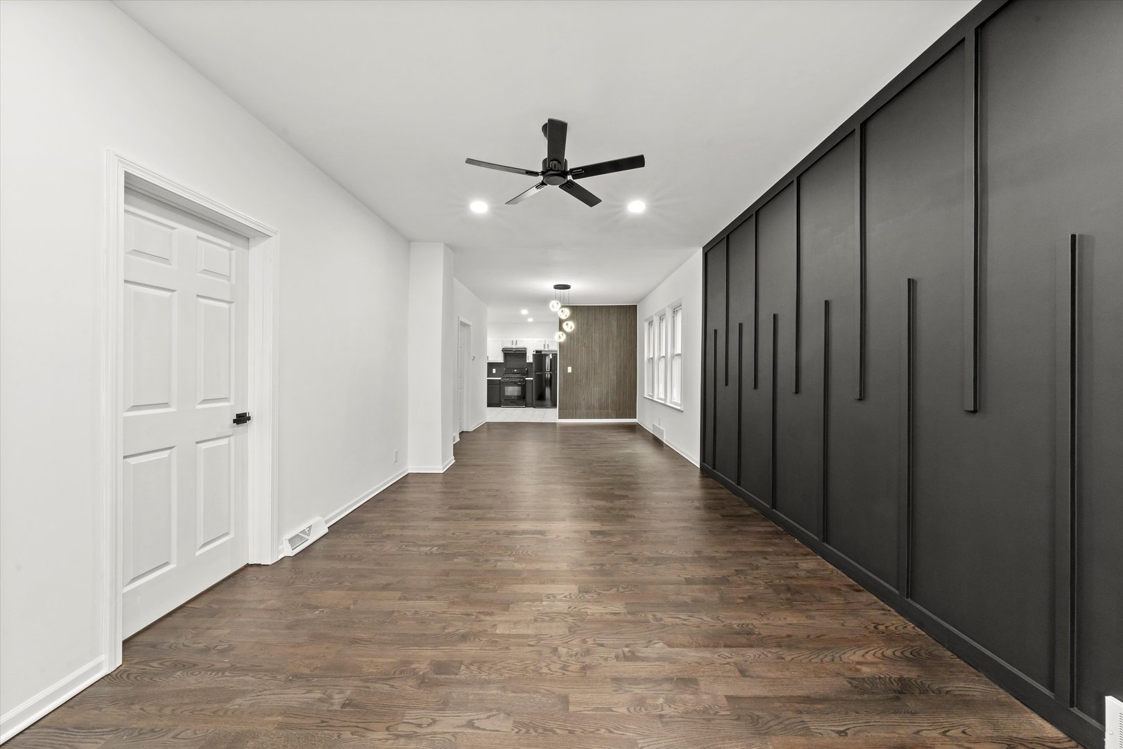 140 West 110th Street Chicago IL 60628