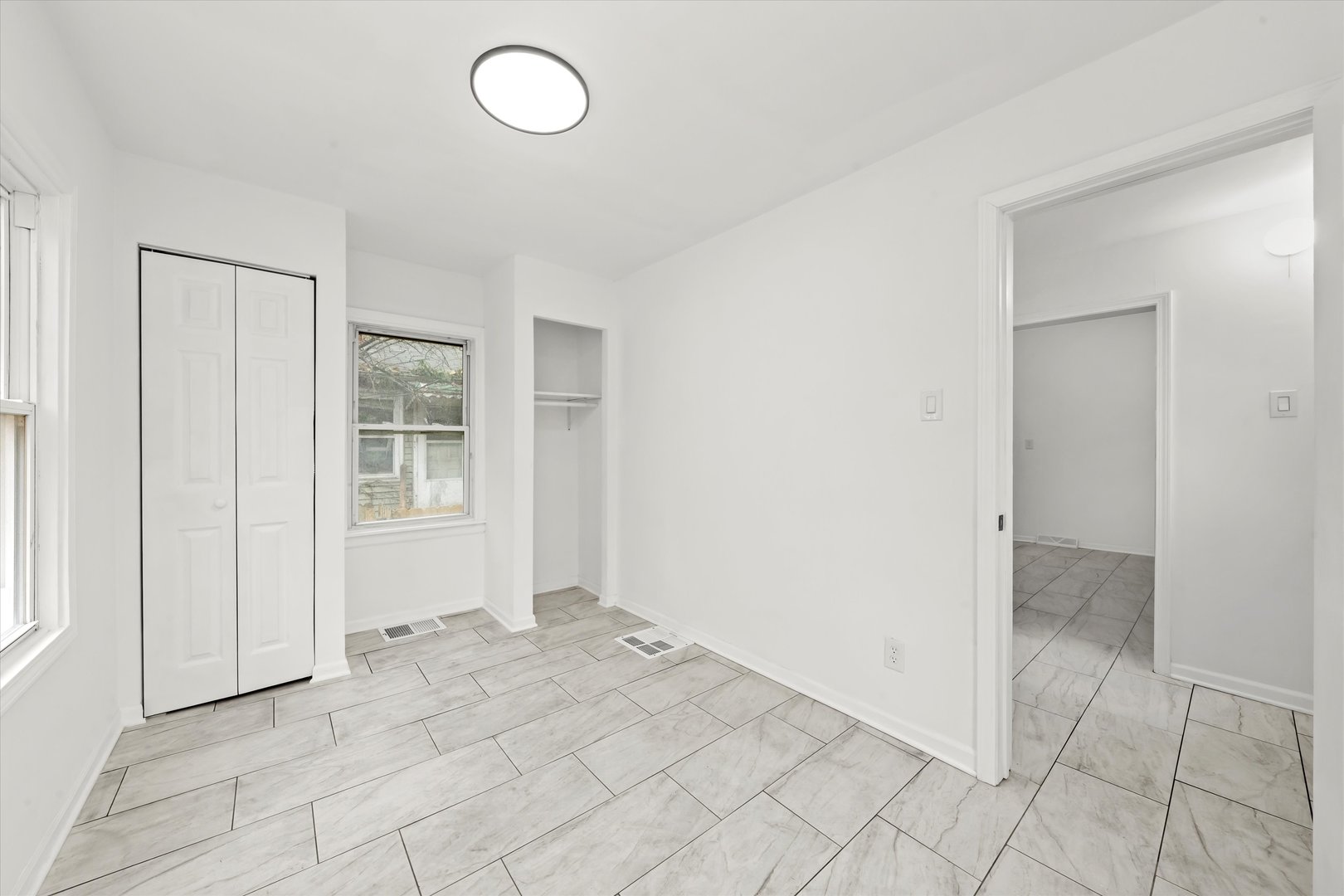 140 West 110th Street Chicago IL 60628