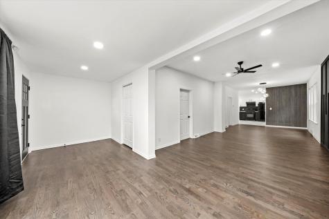 140 West 110th Street Chicago IL 60628