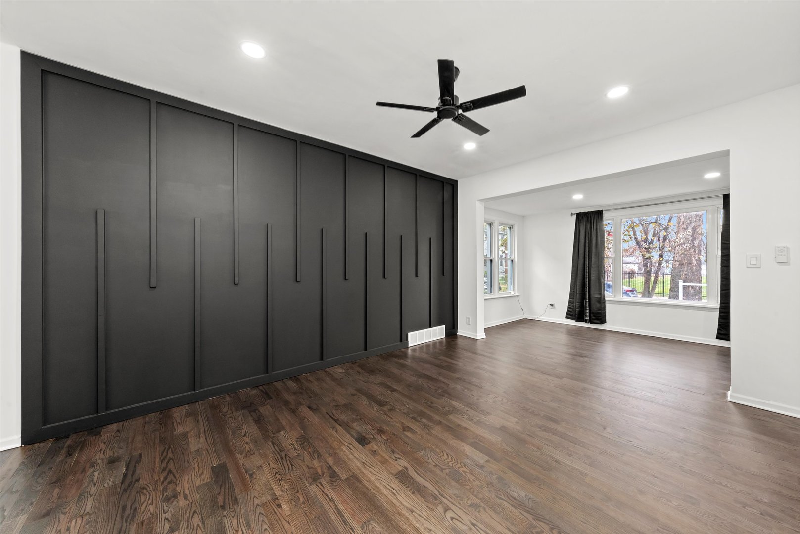 140 West 110th Street Chicago IL 60628