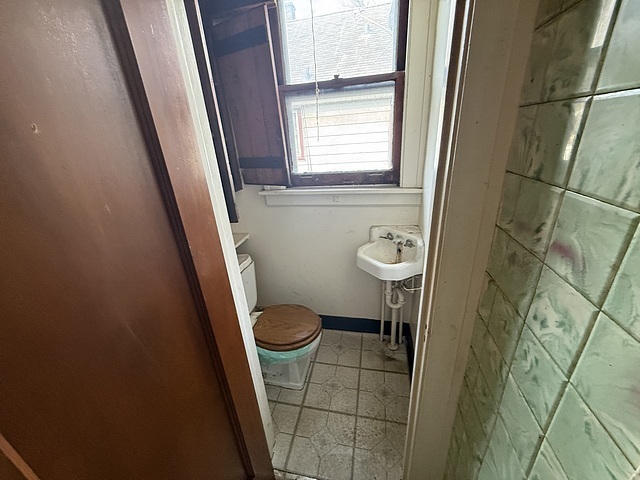 317 West 103rd Place Chicago IL 60628