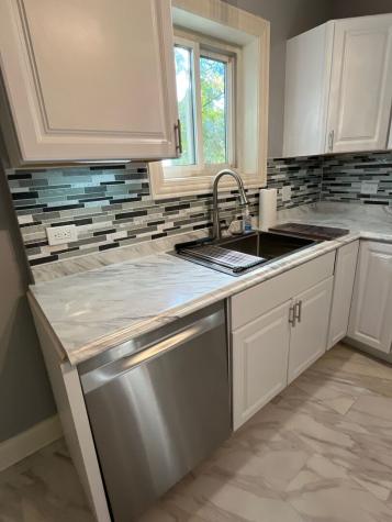 7438 South Champlain Avenue Chicago IL 60619