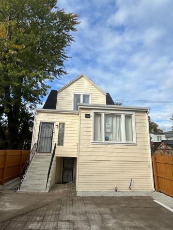 7438 South Champlain Avenue Chicago IL 60619