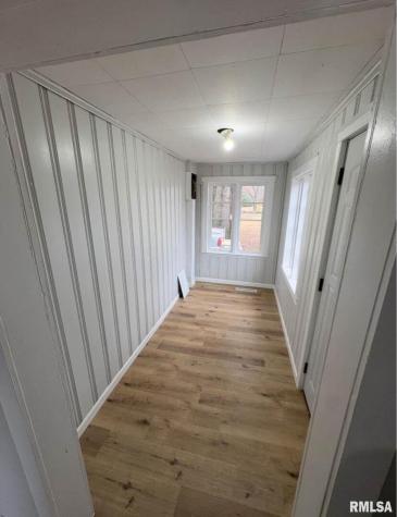 618 South Mcleansboro Street Benton IL 62812